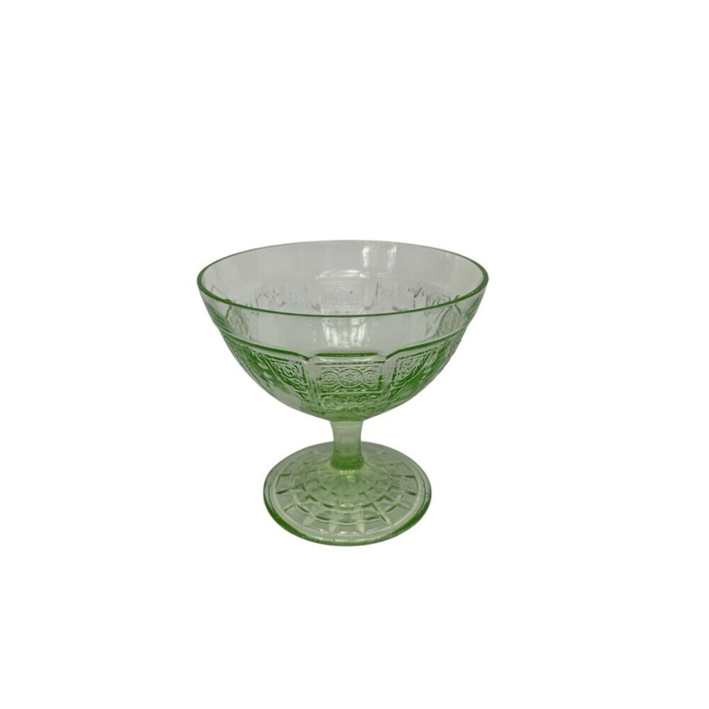 Hocking Glass Sherbet Cup Uranium Princess Pattern OS Green Glows UV